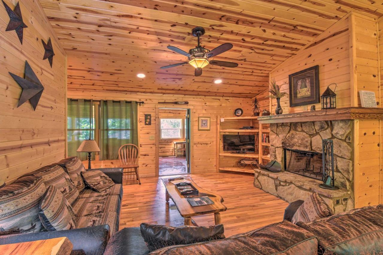 The Georgia Peach Cabin 8 Mi To Dwntn Helen Clarkesville Exterior photo